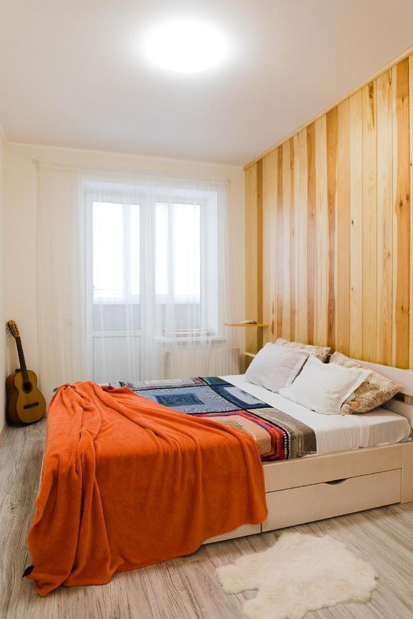 Skandi Apartment Near The Park Irpin Eksteriør bilde